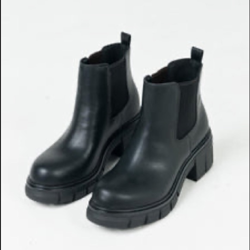 LIPSTIK Black Ankle Boots by Princess Polly